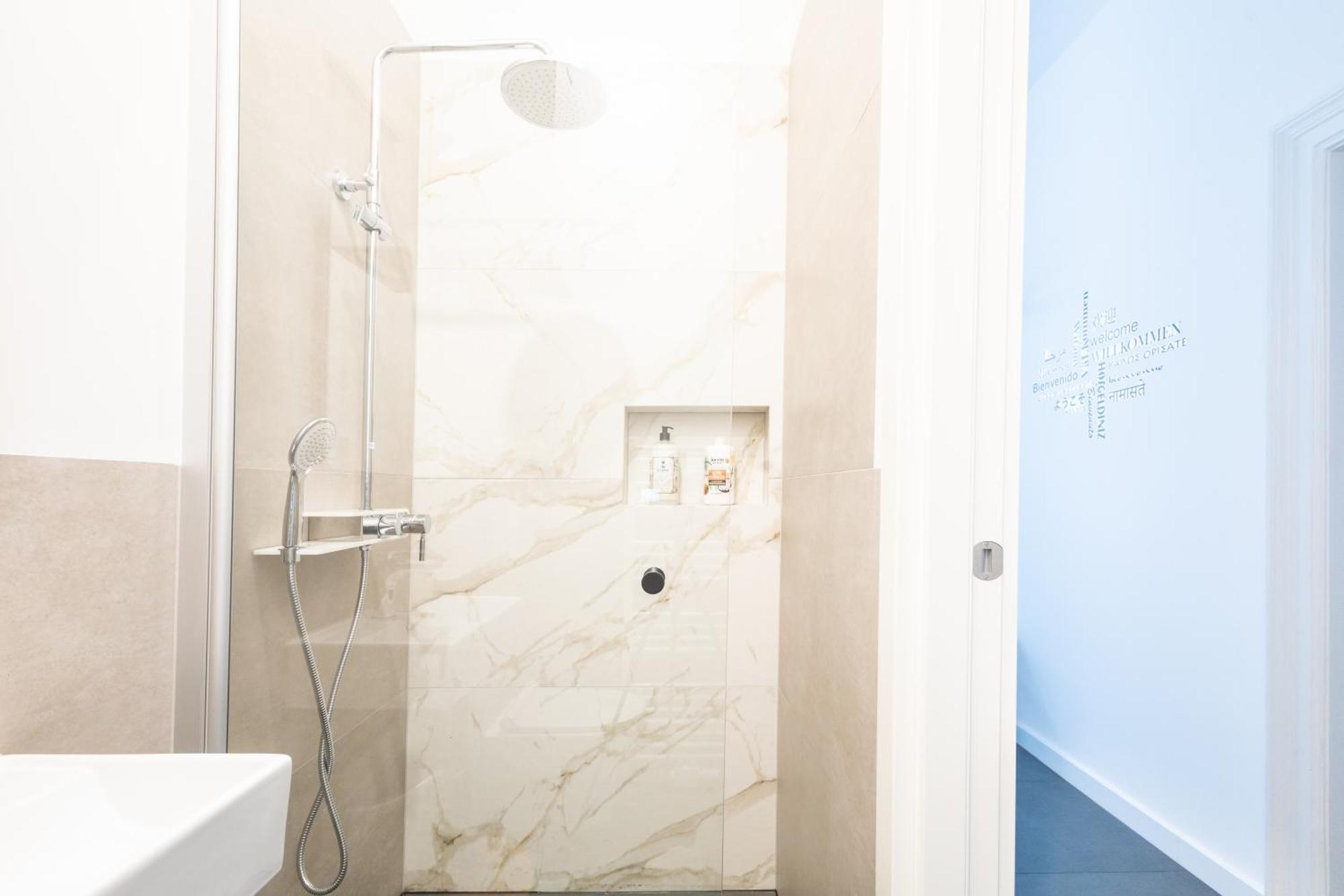 Charming Apartment - Prater - Messe Wien Luaran gambar